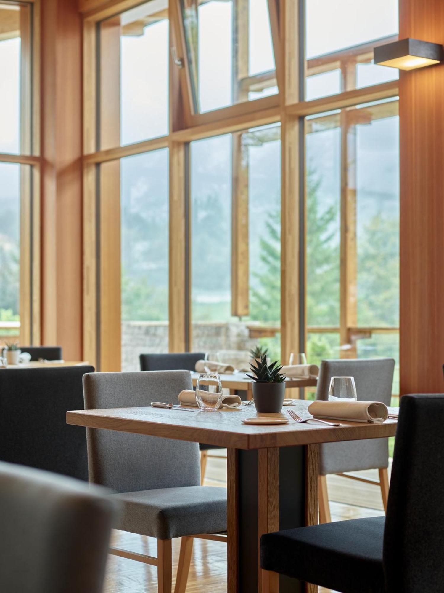 Corona Dolomites Hotel Андало Екстериор снимка